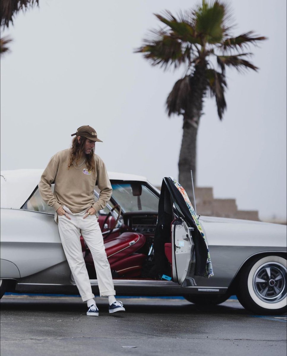 dirtyheads's tweet photo. Catch our boy @jared_watson sporting @Cryptoon_Goonz  x @UrbanOutfitters all summer long. https://t.co/emClzh52rj