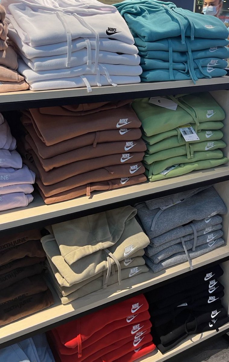 Mathilde🧃 tweet media