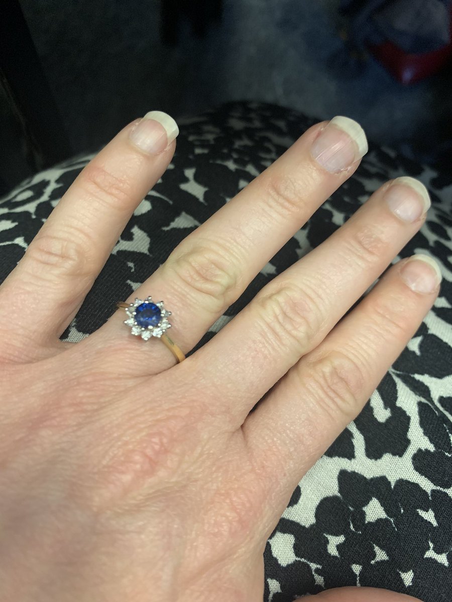 Vikki Wright tweet media