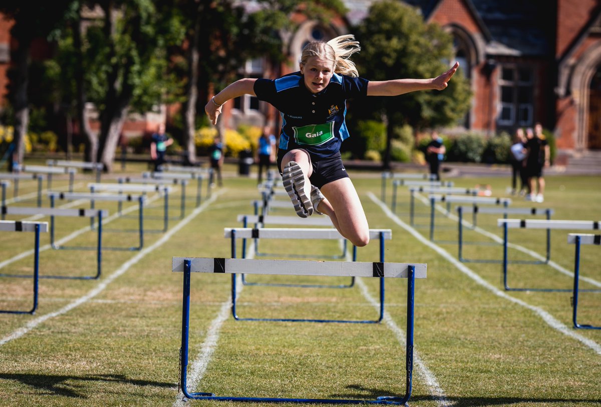 MerchantsCrosby's tweet photo. We were treated to another beautiful day as we held our second sports day of the year, this time being the Senior Girls'.

Well done to all for their performances today, it was wonderful to see you all competing and supporting each other throughout.

@MtgsPe https://t.co/OP6haZgw6G