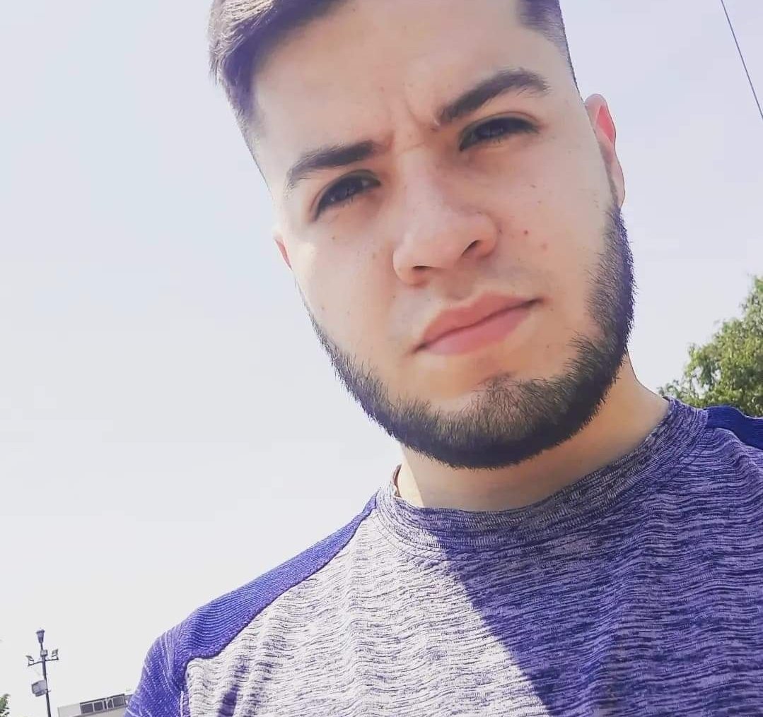 Jesus15Ramirez's tweet photo. Fuimos como el sol y la luna, ambos brillamos en un mismo cielo, pero nunca pudimos hacerlo juntos💫

#jesus15ramirez https://t.co/JVGYBgc57x