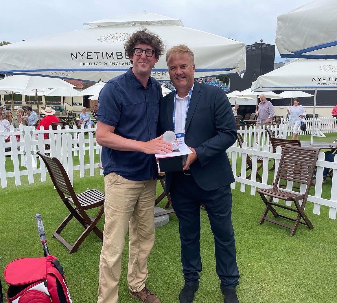 encoretennisjim's tweet photo. Thanks to @the_LTA for a fantastic day at #EastbourneInternational collecting my London & SE Regional #tenniscoachaward #tenniscoach #tenniscoaching #queensparktennisclub #stannstennis #buckinghamparktennis #tennissussex #sussextennis #lta #ltacoach https://t.co/mc2JPrFAhV