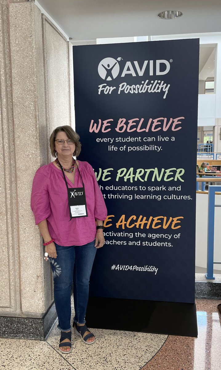 robindavis0315's tweet photo. #AVID4Possibility Auburndale High School representing! #lovepolkschools https://t.co/EQ30HFHLA3