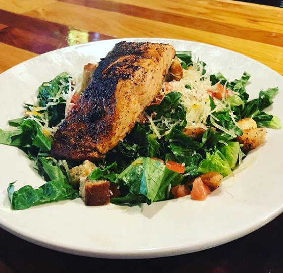 WilliamstonPub's tweet photo. Keep it clean and eat your greens! 💚
.
*Dine-In/Carry-Out*
Call: 517-992-5060
.
.
#WilliamstonMI #WilliamstonPub #WilliamstonEats #LocalEats https://t.co/jBEKRkp6pN