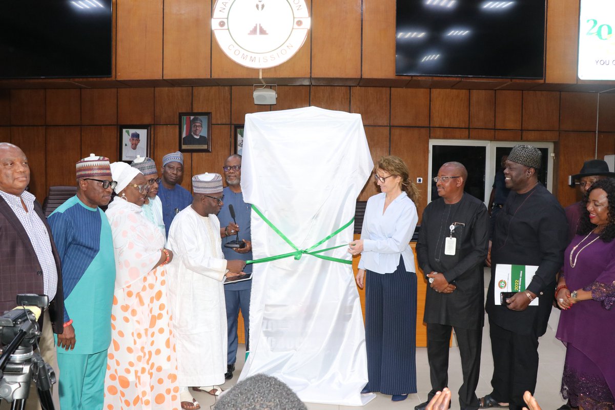 natpopcom's tweet photo. Now Open:
The NPC Chairman, Hon. Nasir Isa Kwarra, today launched the 2023 Population and Housing Census Call Center at the Commission’s Headquarters in Abuja.

HOTLINES:
0700 0CENSUS
0700 023 6787
#DigitalCensus 
#2023Census
@UNFPANigeria https://t.co/2rJueckOVQ