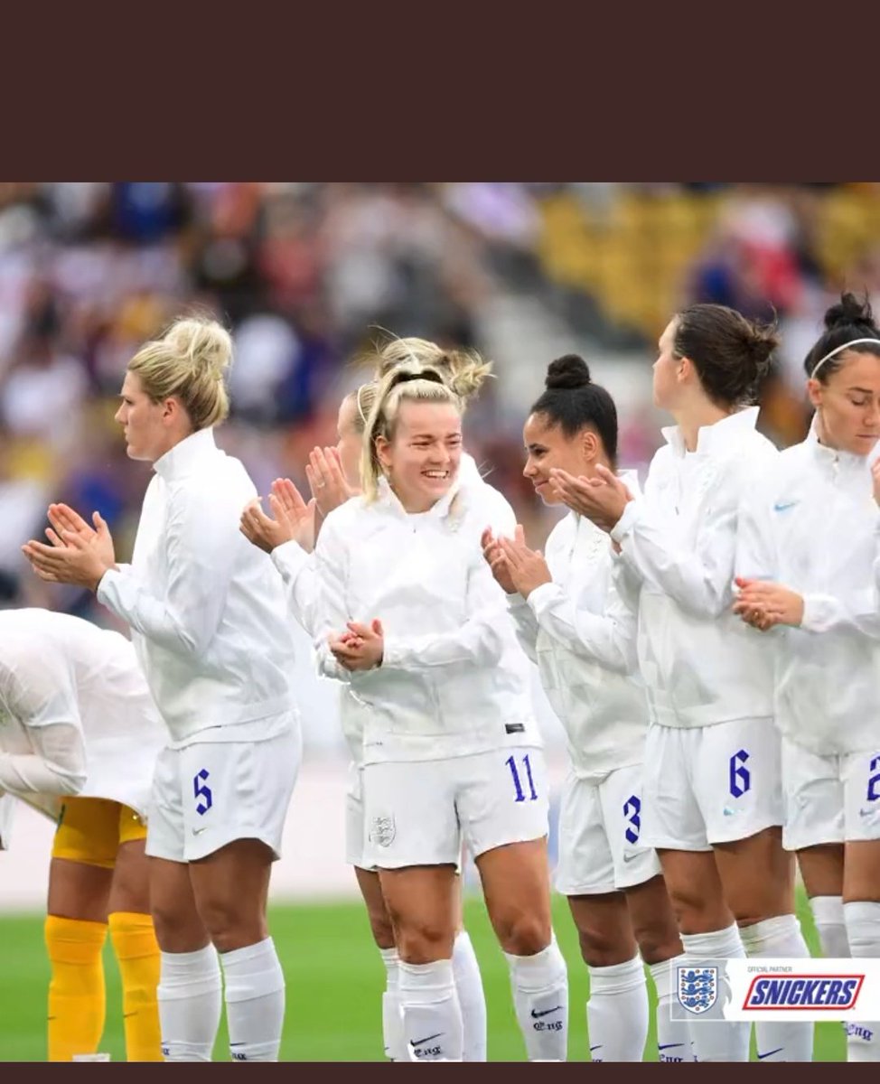 CovHandy's tweet photo. @Lionesses @SNICKERSUK https://t.co/GMQQzhJjQr