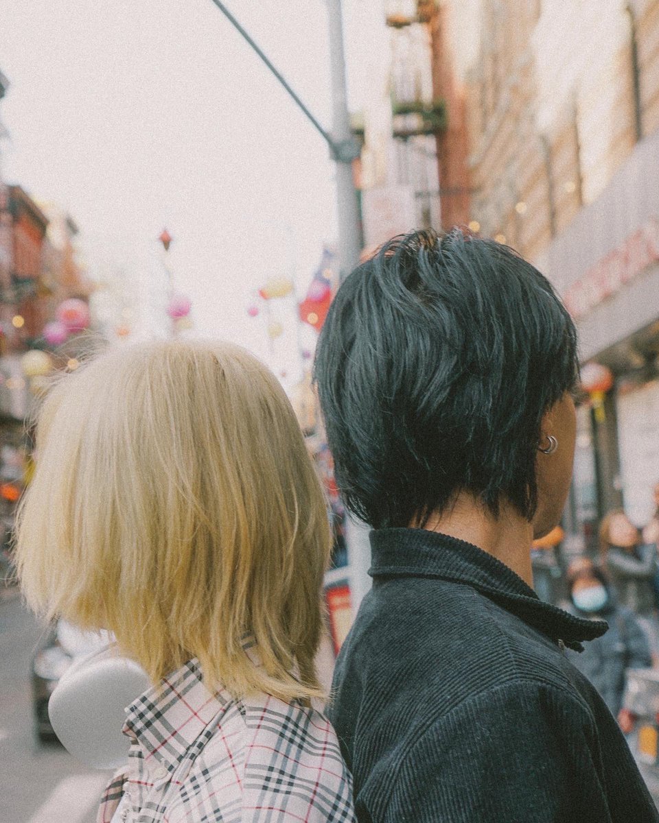 Azngami's tweet photo. 🌗 https://t.co/8yEGrkjXxW