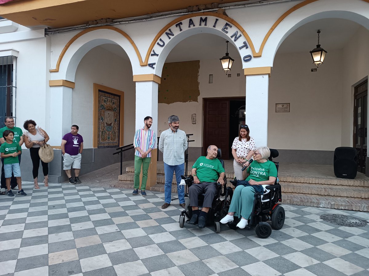 aytocoriario's tweet photo. 💚Un año más volvemos a reunirnos para mostrar nuestro apoyo a las personas diagnosticadas con ELA y a la necesidad de que haya más investigación. https://t.co/xstudnfONE