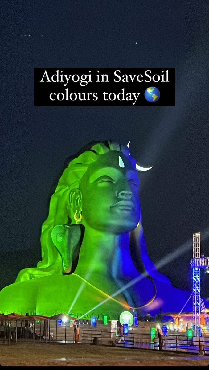 YashanshiP's tweet photo. Adiyogi in #SaveSoil colors. 🙏💚💙 https://t.co/zyUoHjhs7m