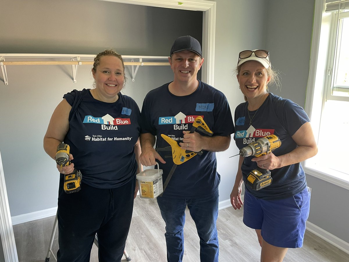 jakeloesch's tweet photo. Huge thanks to the #mnleg members who joined us today for the 3rd Annual #RedBlueBuild with @tchabitat! ๐ก ๐จ
@AndrewCarlsonMN @RepTonyAlbright @JimNashMN @emmagreenman @KRobbinsMN @KristinBahnerMN @mikehowardmn @JuliaEColeman https://t.co/FzCSDguFGt