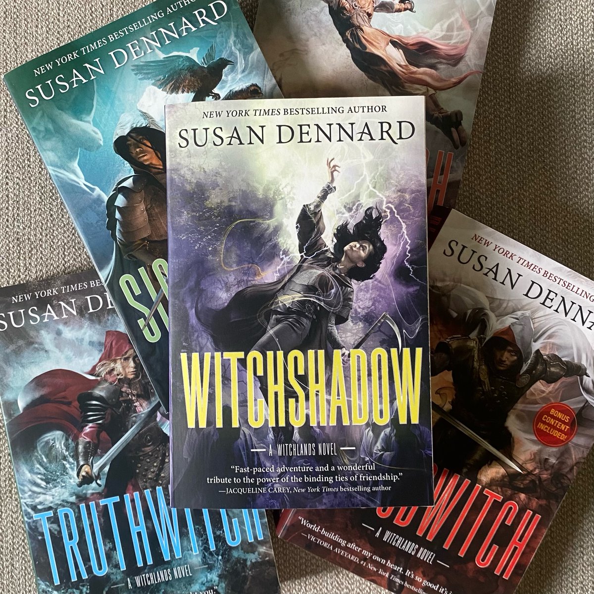 torteen's tweet photo. War has come to the Witchlands, and nothing will be the same againβ‘οΈ
Happy #BookBirthday to #Witchshadow by @stdennard, now available in paperback! π₯³
https://t.co/qW9fHVpgHO https://t.co/xOyi1yKCJa