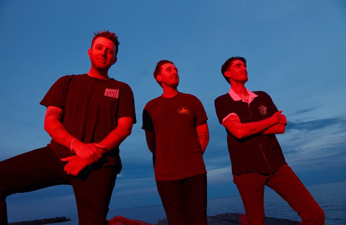 – our new single “Rest of My Days” drops this Friday! ❤️‍🔥 pre-save it now: 

onerpm.link/restofmydays