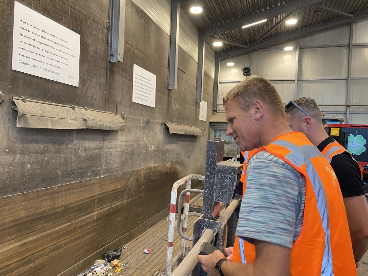 Vandaag door ⁦@Avalex_nieuws⁩ geïnformeerd over #afval en #grondstof #middendelfland