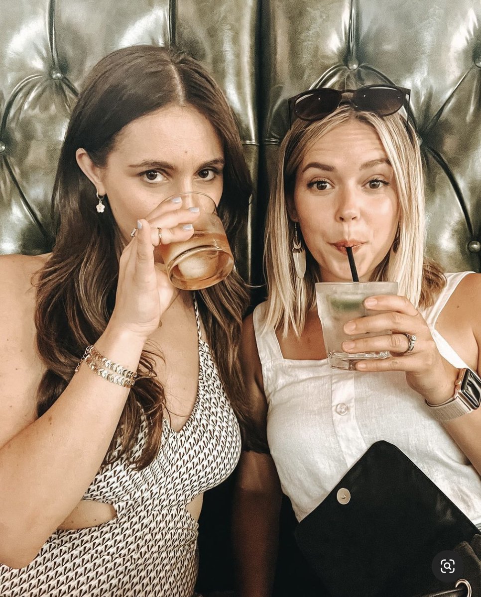 thelackman's tweet image. Strong women need strong drinks. Good thing we have those at 𝗧𝗵𝗲 𝗟𝗮𝗰𝗸𝗺𝗮𝗻😉 Good service, a great location and even better company. Stop by!
