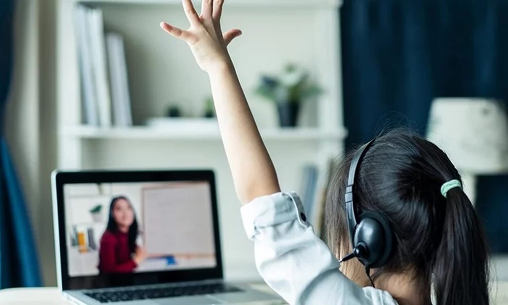 📌 La digitalización está transformando a la academia y a las empresas, pero ¿Cómo? Descúbrelo en la siguiente nota 📝🤩🤩👇

cutt.ly/HKzCVtI 

#araucaniadigital #digitalizacion #tecnologia