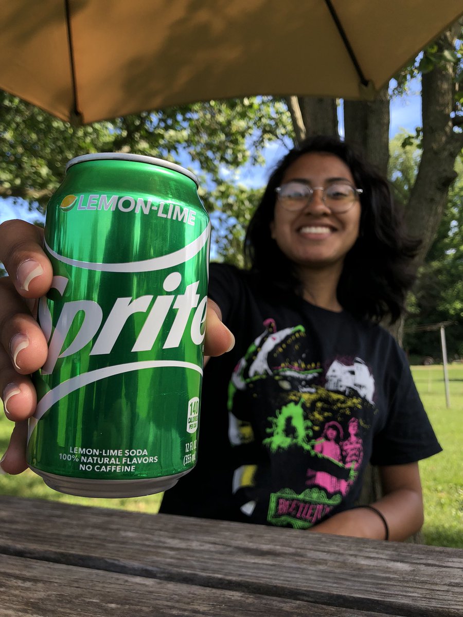 _palo18's tweet photo. @Sprite sponser me ☝️ I drank TWO cans of sprite https://t.co/QLPBEwJ7If