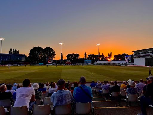 DerbyshireCCC's tweet photo. What a sight 😍

#ThisIsDerbyshire 
#DERvNOR https://t.co/RreVVy6G03