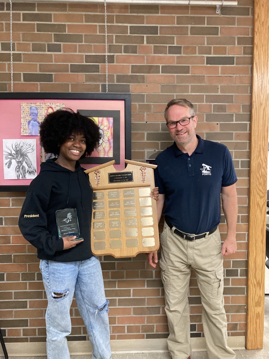 principalfreier's tweet image. Athletes and Club members  of the year. Pt 2 ⁦@BCSSbasketball⁩ ⁦@bcssbucks⁩ ⁦@AmieTolton⁩ ⁦@ZMacklai⁩ ⁦@mrs_courneya⁩ ⁦@STEM_Chang⁩ ⁦@MsVerduynNoon⁩ ⁦@mslindsay_kerr⁩ ⁦@RaeArcher21⁩ ⁦@Ms_Tomaro⁩ ⁦@Miss_Salituro⁩