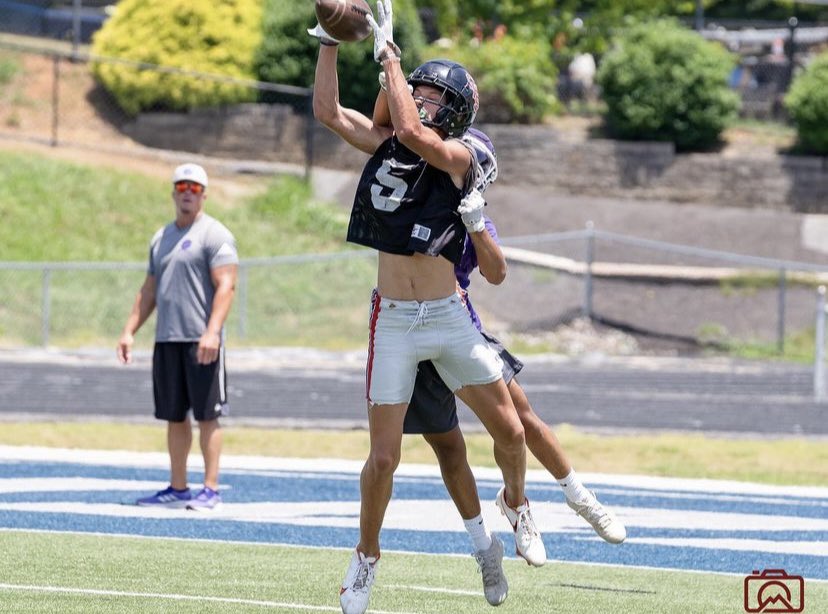 CHS_Bobcat_FB's tweet photo. Sheeesshhhhh @JoshauPurcell Can go get it!! 💪🏾 https://t.co/REIW06EeWj