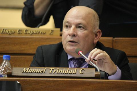 Comisión de Peticiones dictaminó por la aprobación de seis proyectos a ser tratados durante la sesión ordinaria
diputados.gov.py/index.php/noti…
<a href="/DipTrinidadM/">Manuel Trinidad Colmán</a>