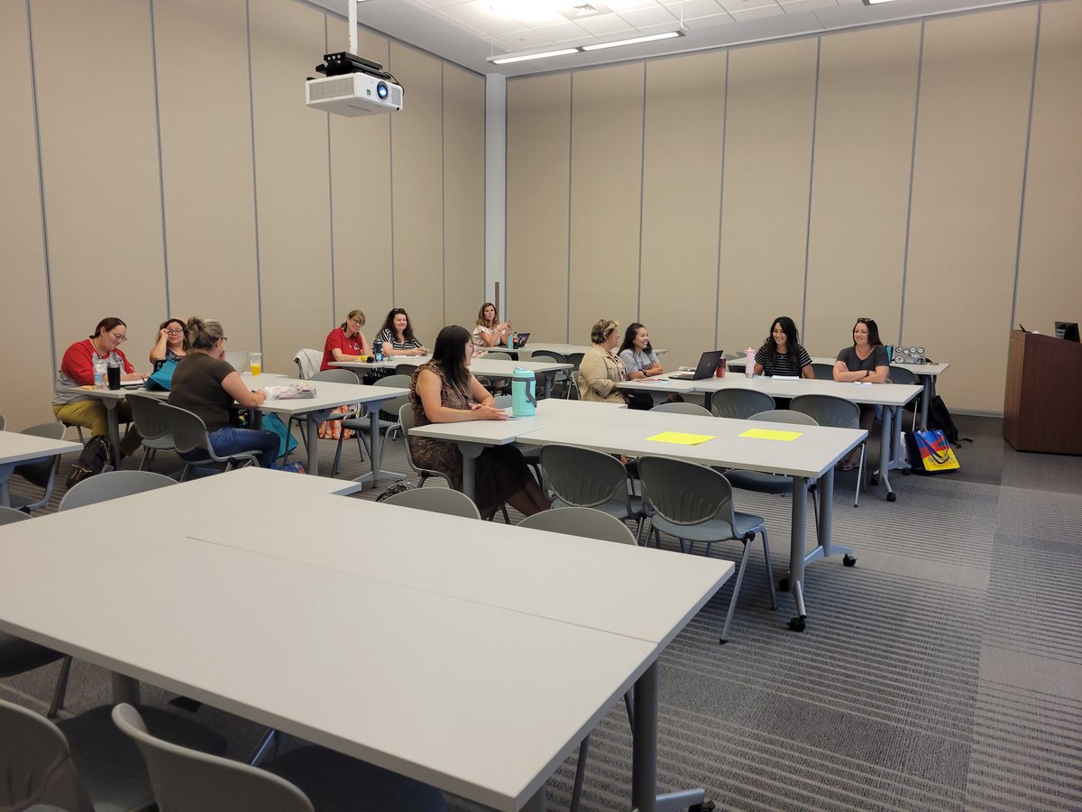 Afternoon learning is underway! #R11ELExtravaganza