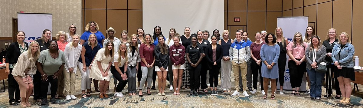 SRamey11's tweet photo. Great couple days in Frisco! Monday spent connecting with the ladies of the @LoneStarConf at the Women’s workshop and today with the AD/SWA group! #connect #mentalhealth #compete #alwaysforward #committeework https://t.co/oyfFb25mf4