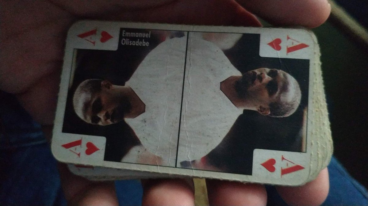 MateuszKarczew6's tweet photo. @TszyPoTszy @StadionoweLumpy @MuzeumKoszulki @pzpn_pl @LaczyNasPilka ja jeszcze kartę znalazłem
#bravosport #card #football #olisadebe #kolekcjonerkart https://t.co/mAWL4E0ADx