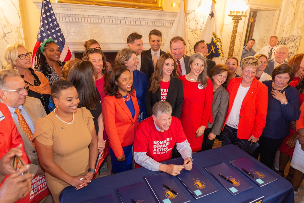 Rhode Island Senate tweet media