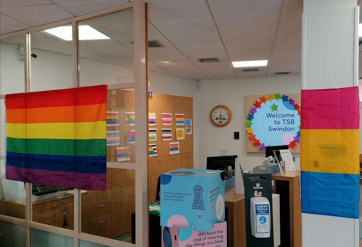 dancowen74's tweet photo. At @TSB Bank we believe #WorkIsForEveryone, which is why we're passionate about creating an inclusive work environment for all. #Swindon TSB Bank Pride Day will be on 22nd June #Pride2021 π³οΈβππ³οΈβππ³οΈβππ³οΈβπ #SwindonPride @WiltsHour https://t.co/XHiaWqwxYs