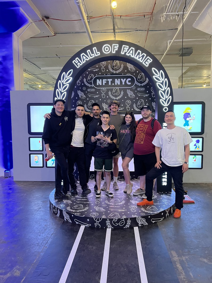 Gwei Vee tweet media