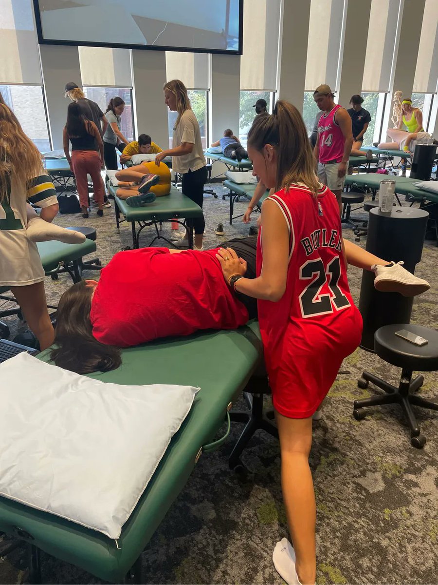 BaylorDPT's tweet image. Class of 2023 has kicked off with Musculoskeletal Practice I. They are focusing on the hip examination and intervention. Keep up the great work, bears! 

#BaylorDPT #SicEmDPT #DPTin2 #BU23 #BaylorUniversity