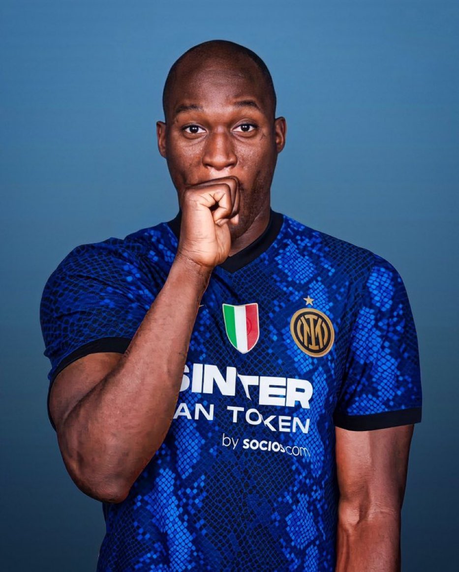 Romelu Lukaku shows how happy he is for leaving Chelsea and going on loan to Inter Milan … Chelsea fans disgusted