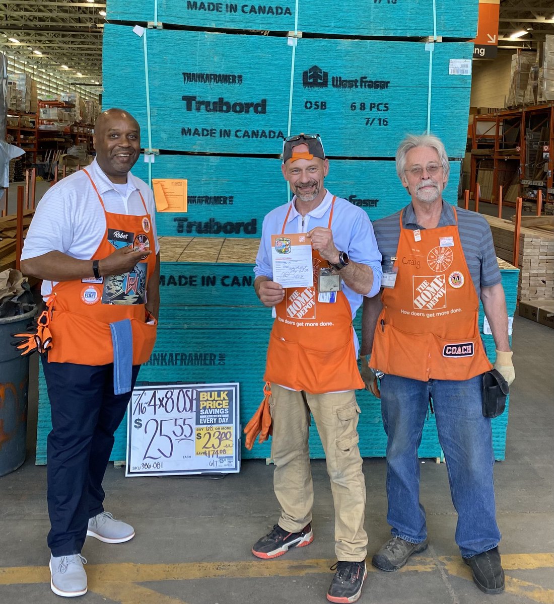 Robert (@rlm4040) on Twitter photo A few of our outstanding associates recognized for Doing the right thing . Caught a couple DS and associates working safe . Nice job team <a href="/JonBasting/">Jon Basting4007</a> <a href="/JonnyOD38/">Jonny OD28</a> <a href="/ashleyycharles/">-ashleyybouwer</a> <a href="/longjacket/">Shannon Brown</a> <a href="/dolphin12333/">Theresa</a> <a href="/Bendotts/">Ben Dotts</a> <a href="/65ChevyGirl/">Katharine</a> <a href="/LehouillerMario/">Mario lehouiller</a> A few of our outstanding associates recognized for Doing the right thing . Caught a couple DS and associates working safe . Nice job team <a href="/JonBasting/">Jon Basting4007</a> <a href="/JonnyOD38/">Jonny OD28</a> <a href="/ashleyycharles/">-ashleyybouwer</a> <a href="/longjacket/">Shannon Brown</a> <a href="/dolphin12333/">Theresa</a> <a href="/Bendotts/">Ben Dotts</a> <a href="/65ChevyGirl/">Katharine</a> <a href="/LehouillerMario/">Mario lehouiller</a>