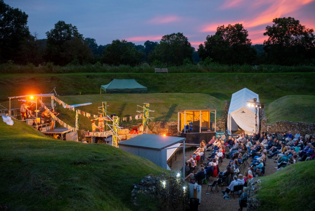 View of a sunset-soaked stage! We'll be performing TIRESIAS on 5 July 7.30pm.
Greek Myths in a Roman Amphitheatre under a St Albans sky!
🎟️bit.ly/3QAsXB3
<a href="/OVOtheatre/">OVO at The Roman Theatre</a> #stalbans #saintalbans #theatre #backonstage #whatsonstage #greekmythology #mythology #mythos #livemusic