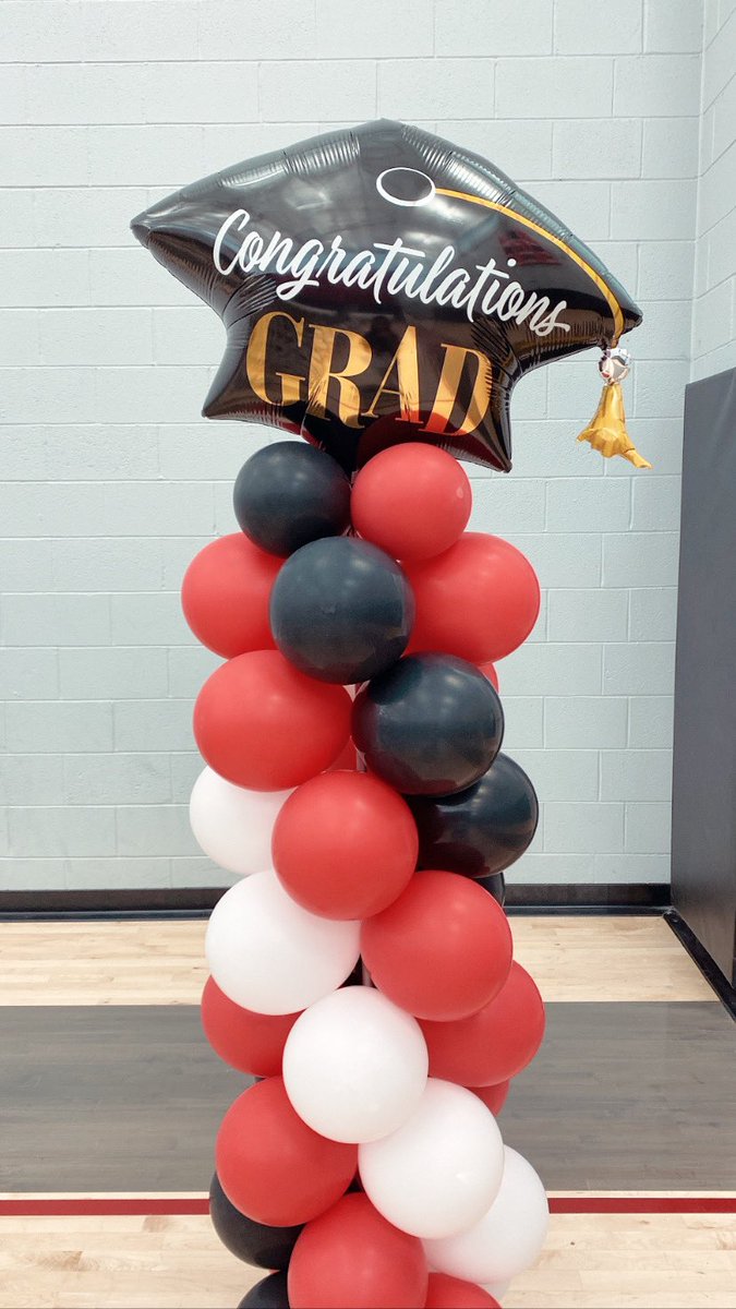 CounselingWrms's tweet photo. Congratulations to our 8th grade class! 🎉  We celebrate all your hard work, you did it! https://t.co/uzEbZG2Hsv