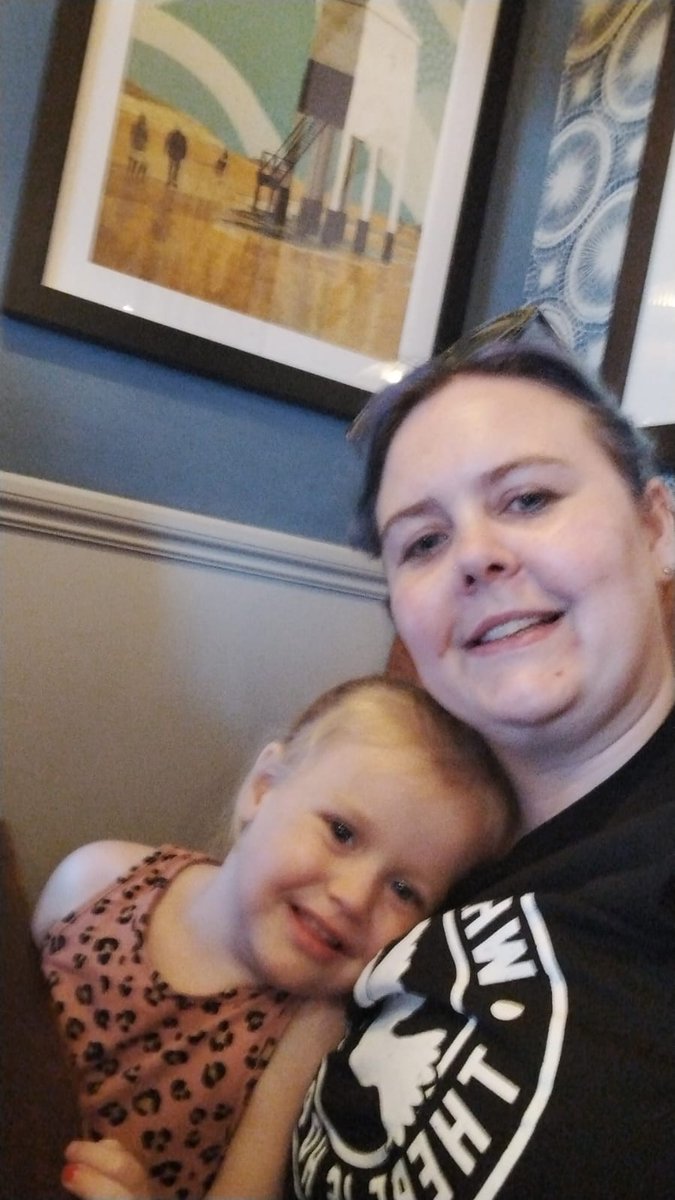 sarjeantm01's tweet photo. So glad the family are having an amazing time down in #burnhamonSea and missing people like mad but knowing they are having an amazing time makes it better #family #extendedholiday https://t.co/ifHJDDilb8