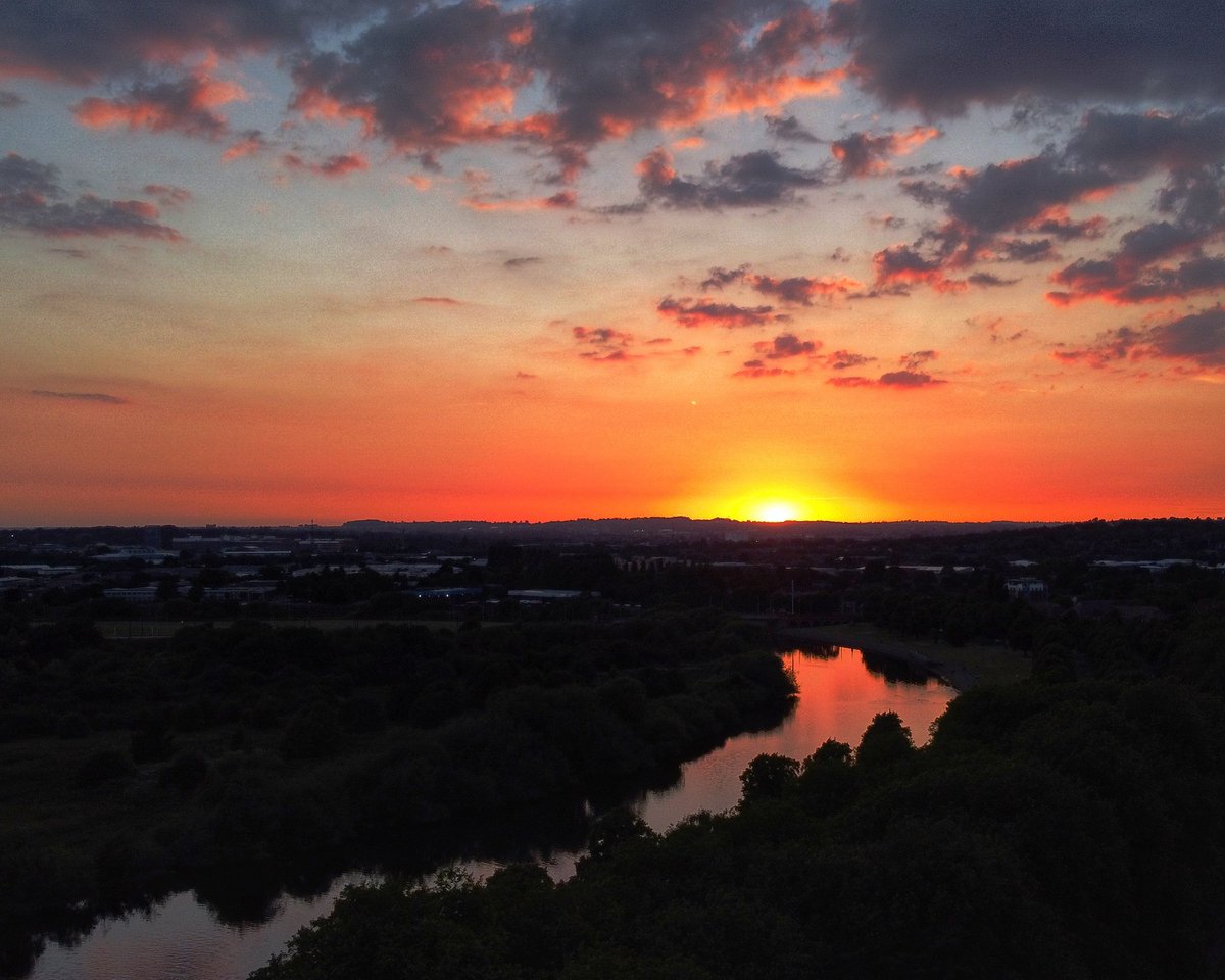 #Drone photo on #solstice evening - #sunset over the #RiverTrent

#dronephotography