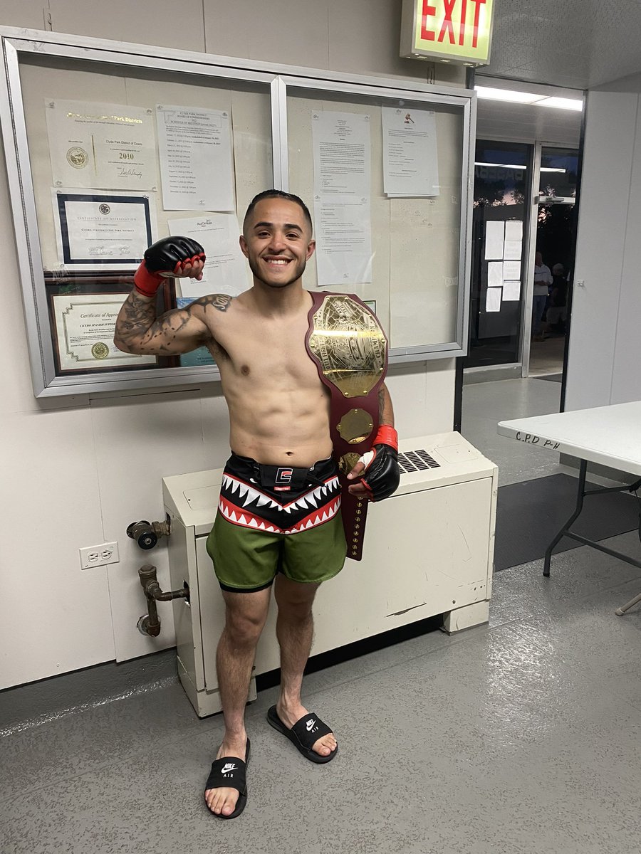 sergiojaviermma's tweet photo. Amateur career:
Undefeated ✅
Hold multiple belts in two weight classes simultaneously ✅
Fastest KO/TKO in TFC History ✅
Multiple title defenses✅ 

Very grateful for my team, couldn't
have done it without you guys. Thank vou everyone for the
support! next will be my Pro Debut. https://t.co/qdEPn30fZQ