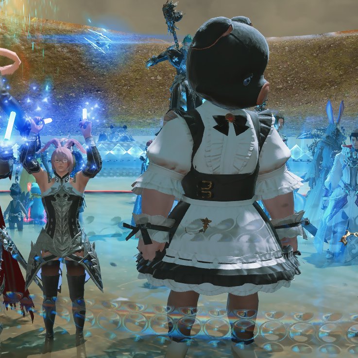 pyxae's tweet photo. would like to thank warrior of light ser max donger for taking me upon his wing. the safety dorito of my heart #noisetalks https://t.co/yeptdD7mtQ