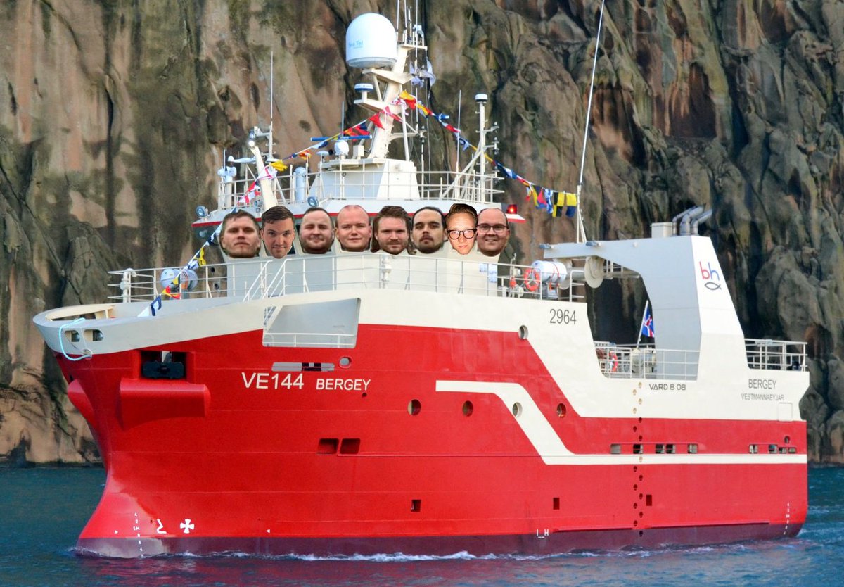 Það var hátíð í bæ þegar <a href="/FririkrSigmarss/">Friðrik Þór Sigmarss</a> snéri aftur frá Madrídarborg og stýrði liðinu eins og sannur skipstjóri.

Eftir að hafa komist yfir á fyrstu mínútunum með smurningi frá <a href="/narrigumm/">Arnar Guðmundsson</a> sigldum við þessu í þægilegt 5-1 tap sem er okkar næstbesti árangur á þessu tímabili!