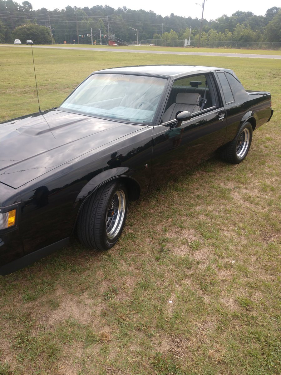 CobraSVTnewedge's tweet image. Here's some more pics of the #Buick #Ttype that came to the show. #Turbo It was in excellent shape!! #BackTheBadge