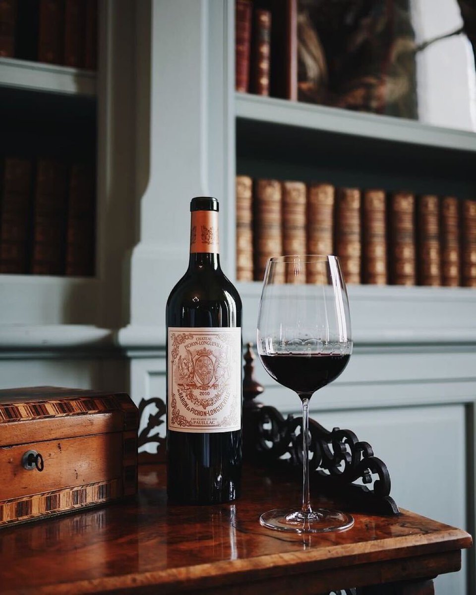 PixWine's tweet photo. Welcome to another week of #WineSales! ⚡️ Wine Collector alert: 6-Packs of 100-point #Bordeaux 2010s, plus offers on Super Tuscan #Sassicaia and #NapaCab from @Larkmead – both critics’ darlings at 100 and 99 pts respectively.

The Best Flash Sales Deals: https://t.co/dCFlx5iZoY https://t.co/52a9YLohzU