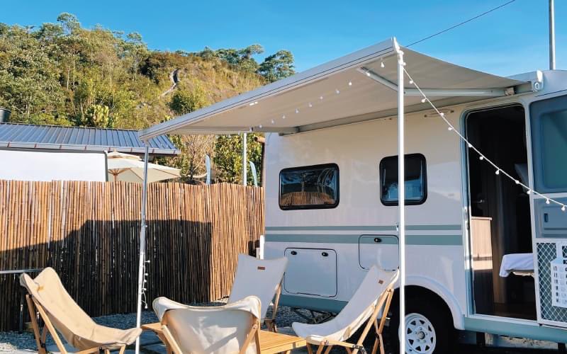 Jomkitamy's tweet photo. Caravan Camping Site Pertama Di Cameron Highlands! #Jomkita

Bestnya dapat camping dalam caravan sambil bbq &amp; chill!

Lokasi 📍: Stellar Golden Hill Cameron, Cameron Highlands https://t.co/ydh9BnOaib