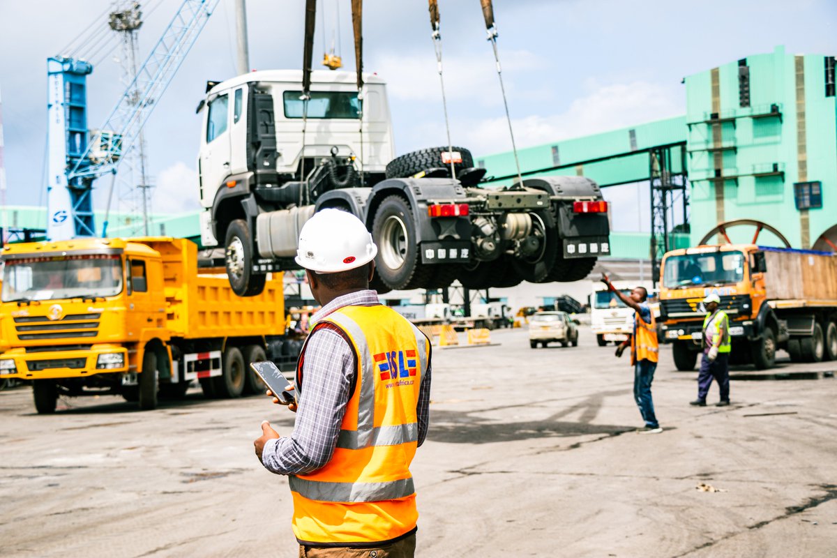 eslealtd's tweet photo. We pride ourselves in delivering excellent #ProjectCargo services, always. #Maritime #Logistics #Industrial @FreightRachel @kmakenya @Kenya_Ports @TransportKE @ICS36163531 @FEAFFA @shipperscouncil @TradeMarkEastA @KifwaK @KenTrade_G2B @PMAESAHQ @Martin_Ikiara @silvesterkututa https://t.co/E6b10aH6HR