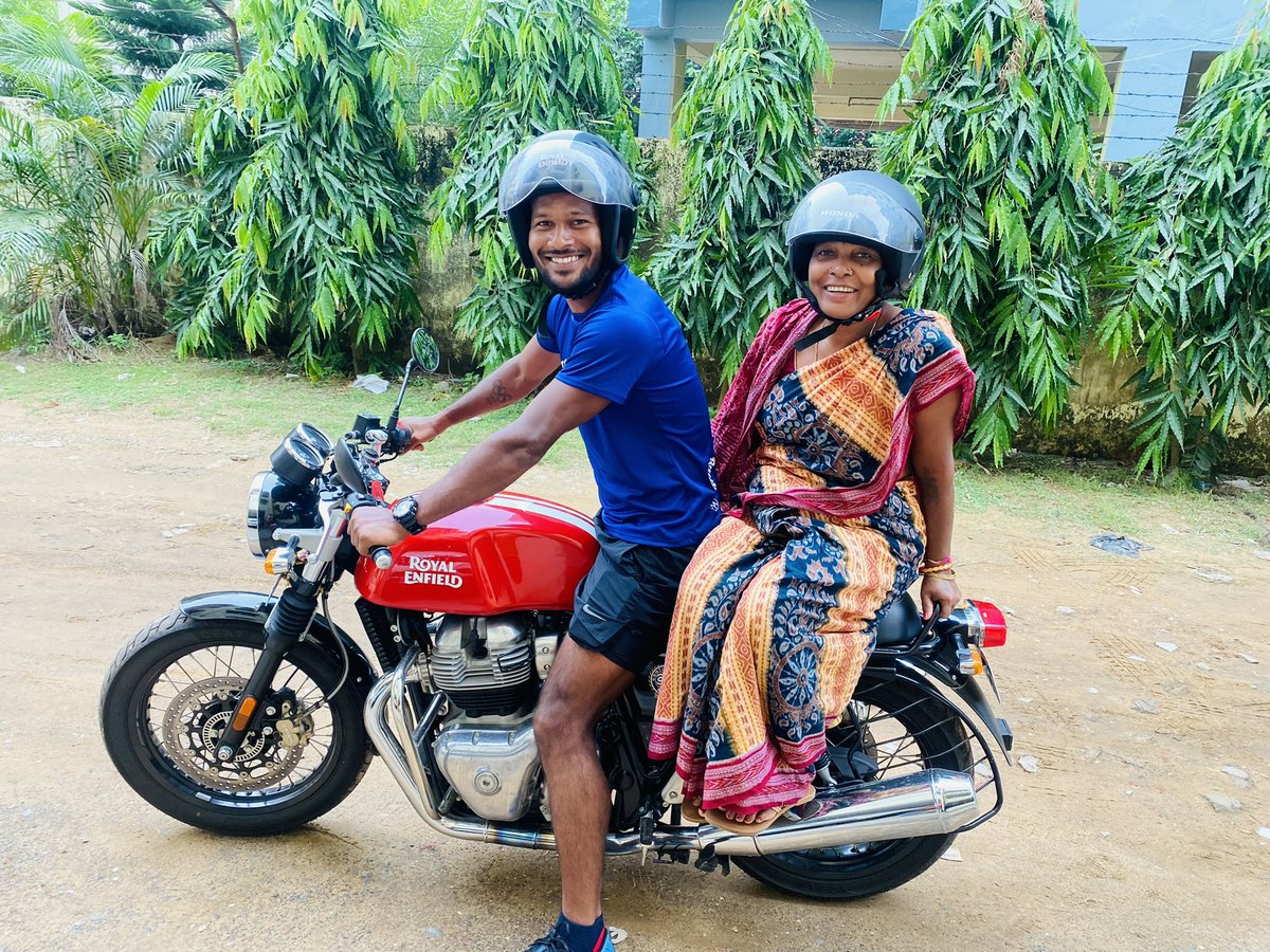 30Amitrohidas's tweet photo. 🏍🏍
#bike #bikelovers #bikeride #fellinghappy https://t.co/zFnjOsg8i9