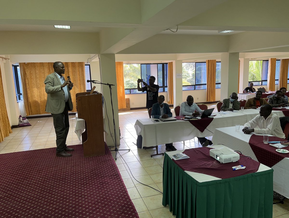 waluwande's tweet photo. Prof. Japheth Onyando makes a presentation on the status of water in Kenya @Necsakenya @ForestActionKE @WWF_Kenya #EnvironmentASK2022 https://t.co/eBb0UNyT4O