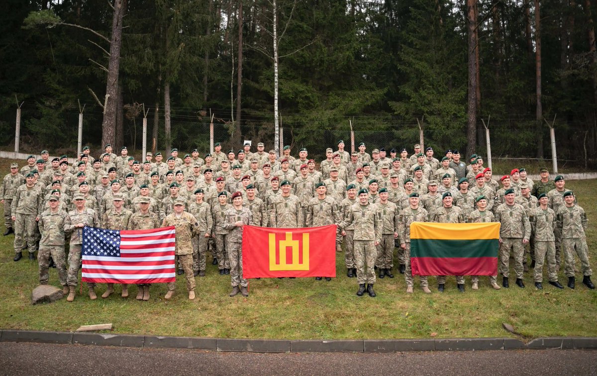 Wishing our friends in #Lithuania a happy #StatehoodDay today. This day commemorates the coronation of the country's first and only king Mindaugas in 1253. The <a href="/PANationalGuard/">Pennsylvania National Guard</a> is thankful for its partnership with Lithuania through the <a href="/USNationalGuard/">National Guard</a> State Partnership Program.