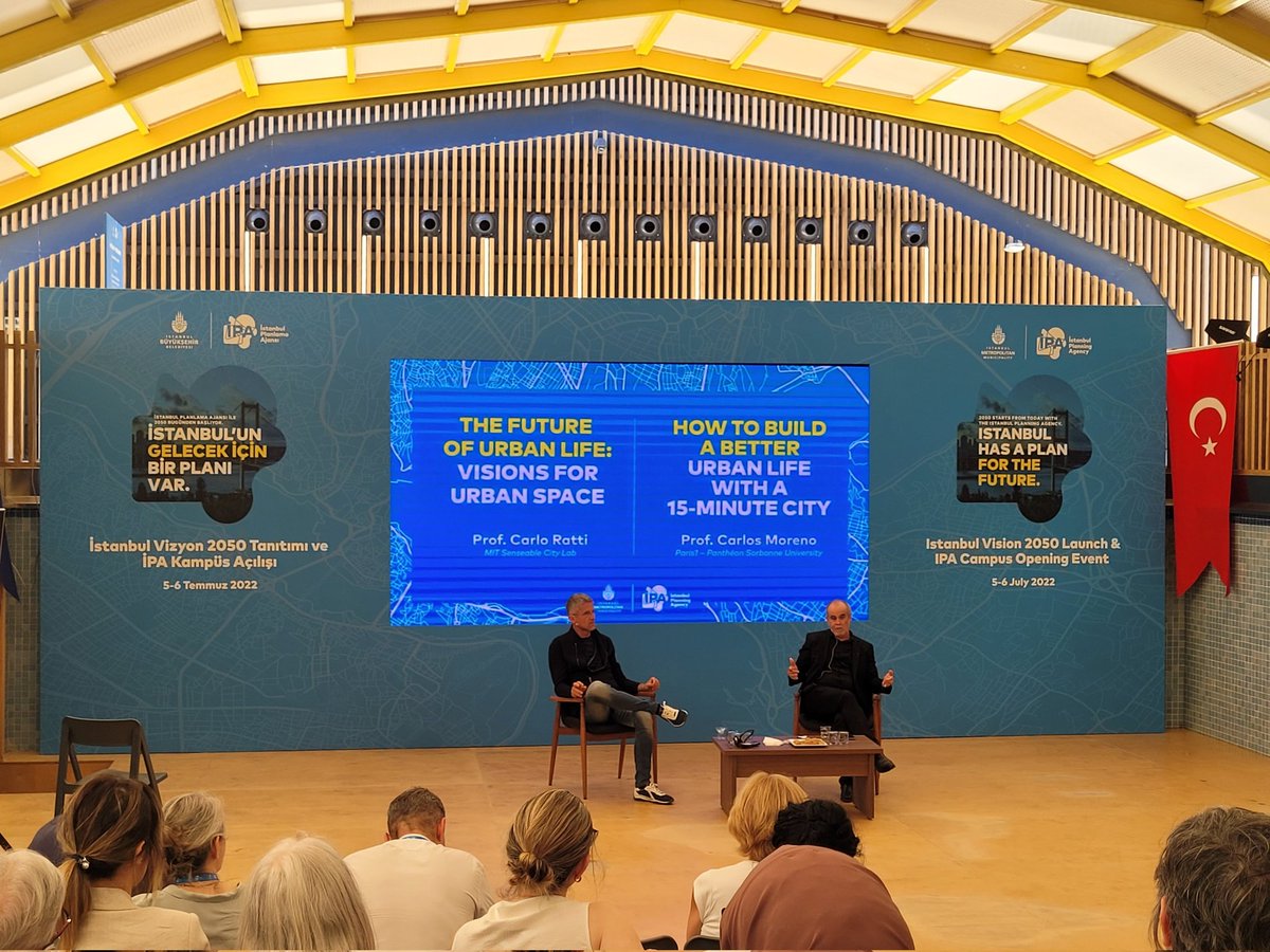 damlacay's tweet photo. Great series of talks around urban design, at the opening event of @ipaistanbul #istanbulunplanı #İPAKampüs https://t.co/jC58yWTQXW