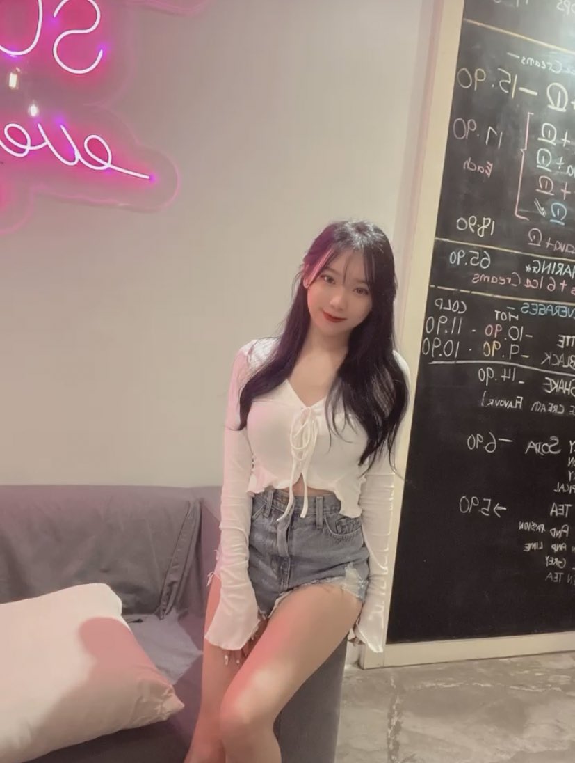 点赞一个操我一次 今天你们会不会把我操死🤭🤭