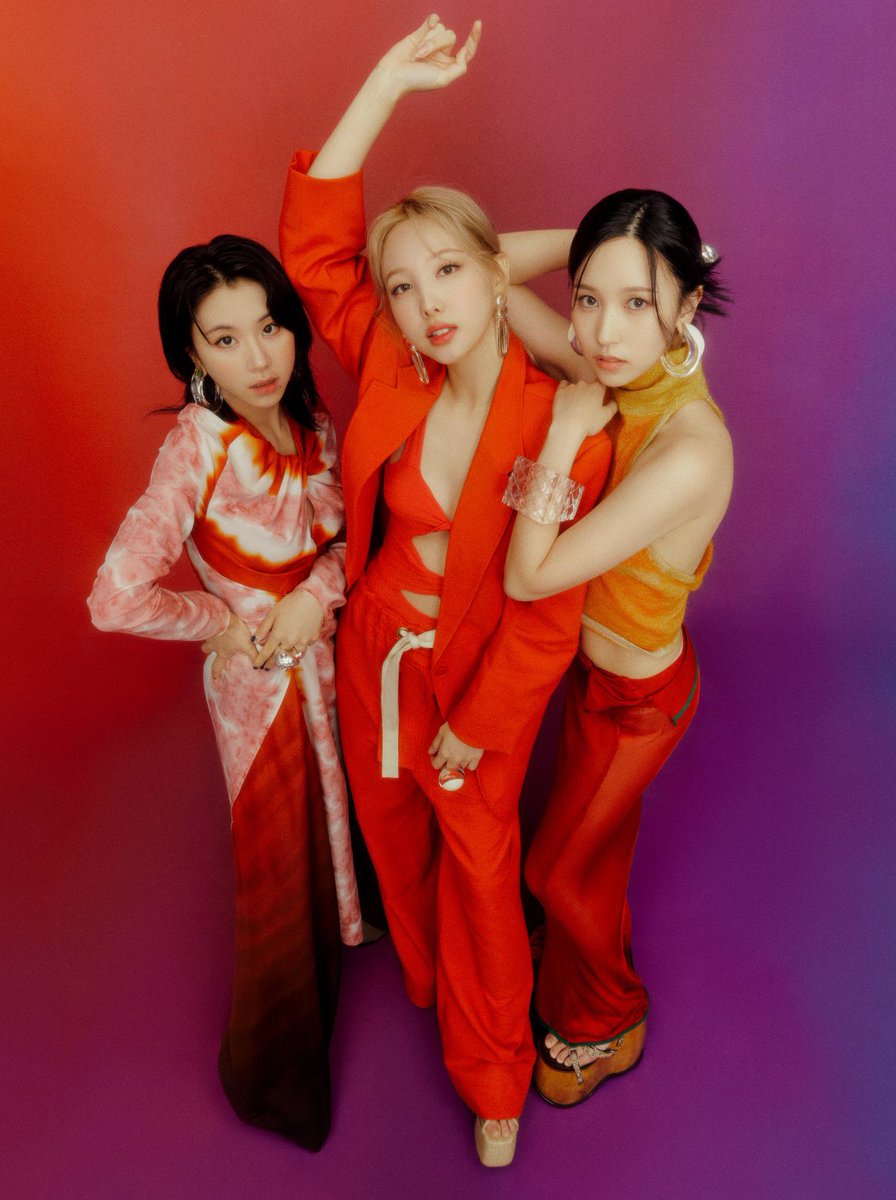 chaeyoung archive (rest) tweet media